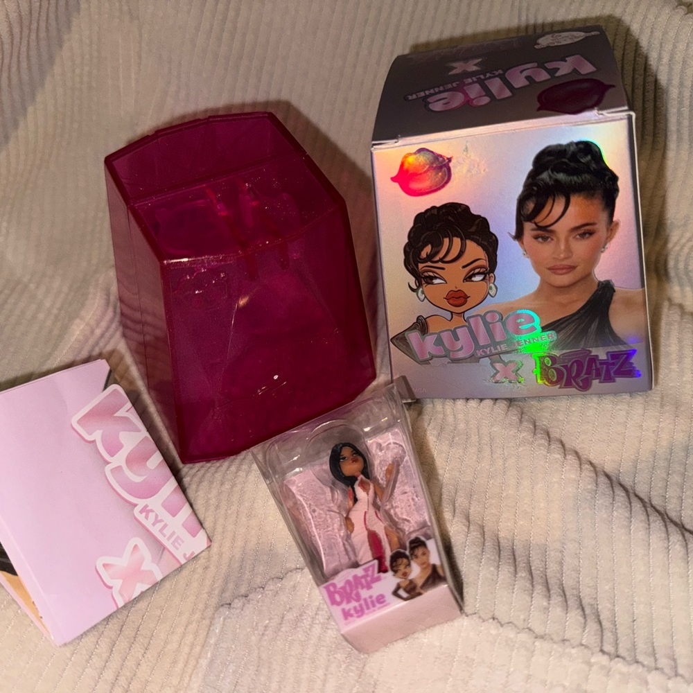 Kylie x Bratz collectable